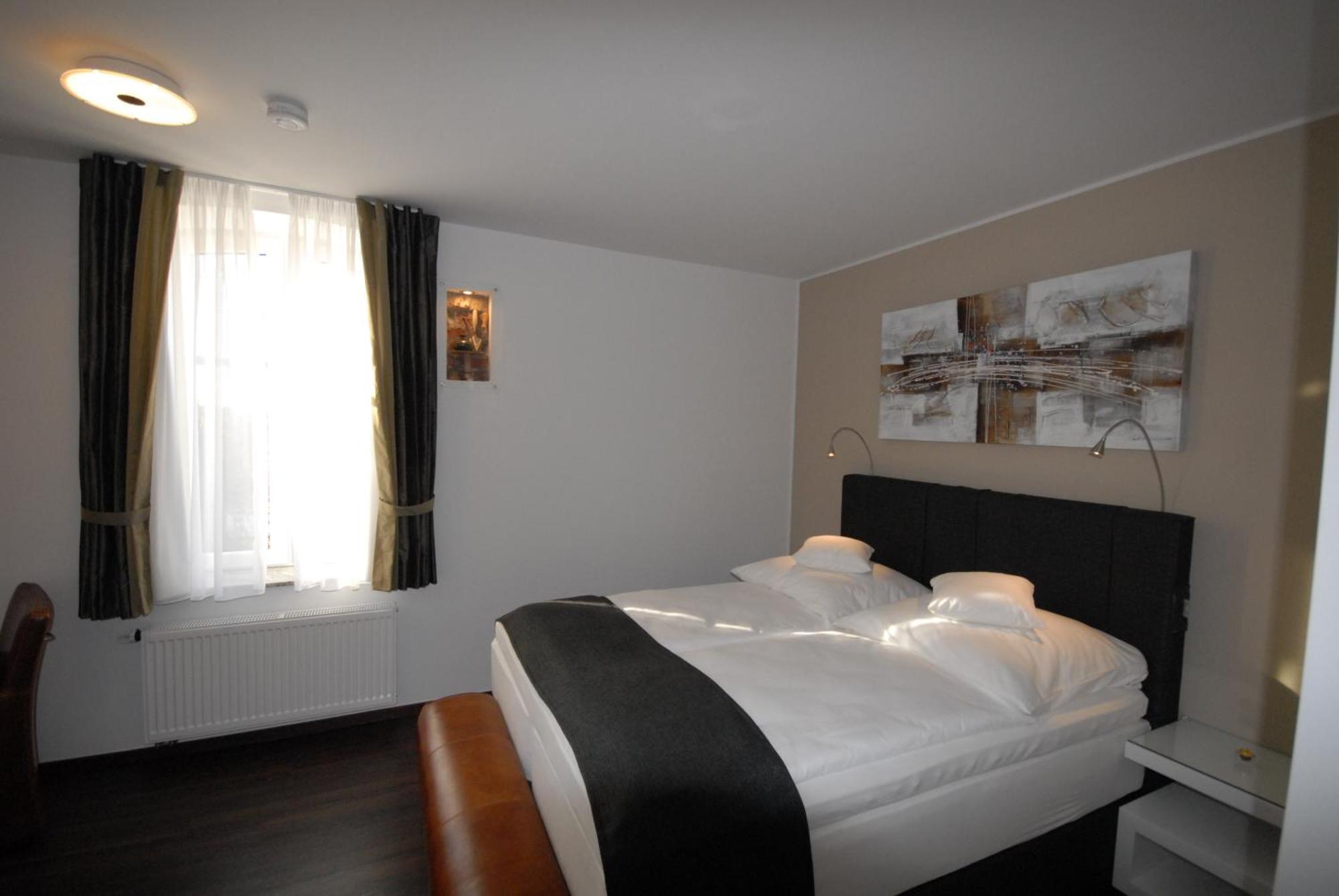 Landhotel Alte Toepferei Duisburg Luaran gambar