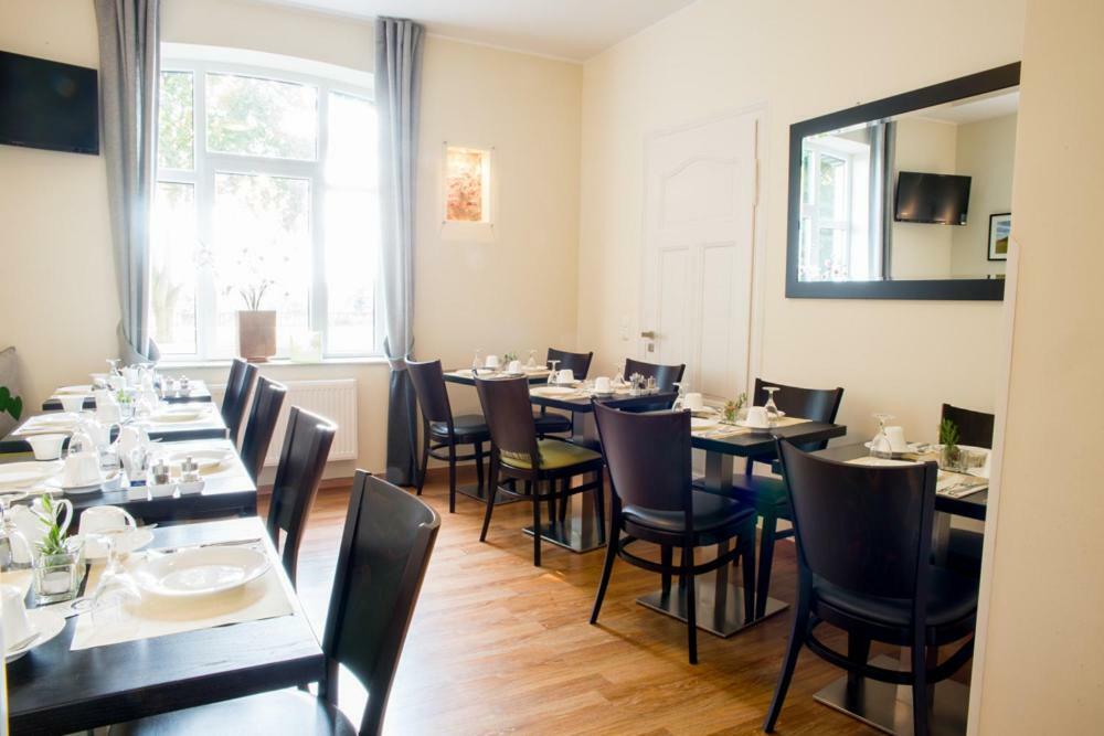 Landhotel Alte Toepferei Duisburg Luaran gambar
