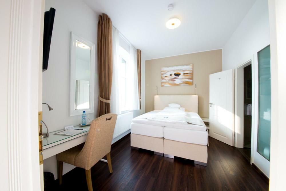 Landhotel Alte Toepferei Duisburg Luaran gambar