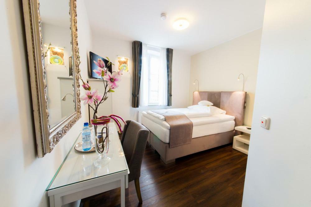 Landhotel Alte Toepferei Duisburg Luaran gambar